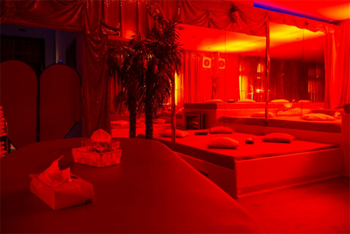Chateau Royal Swinger