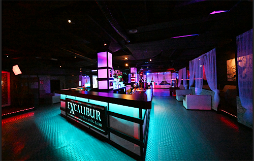 excalibur swinger club