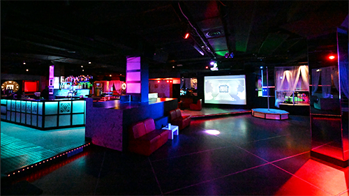 excalibur swinger club